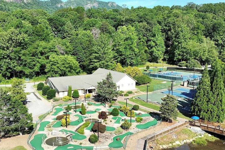 Fairways of the Mountains