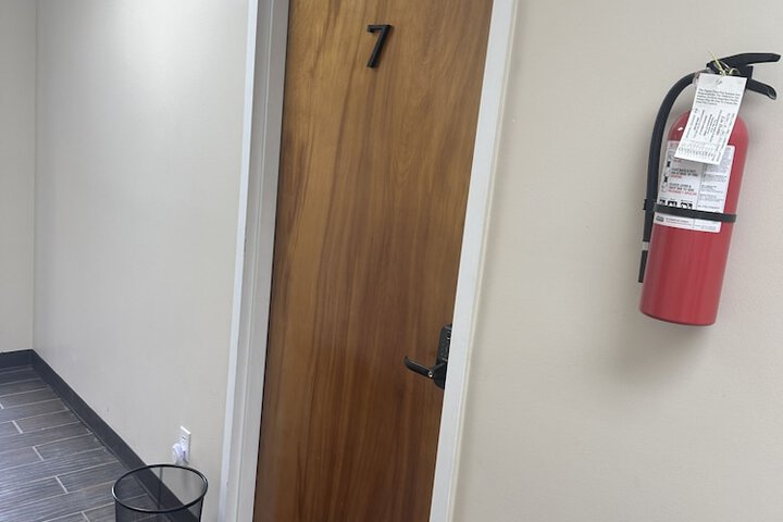 Room 21 of 66