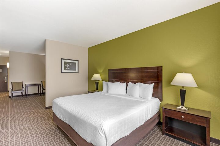 Best Western Plus Havre Inn & Suites