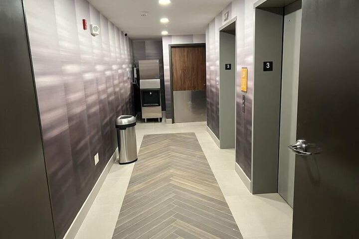 La Quinta Inn & Suites by Wyndham Manchester / Arnold AFB