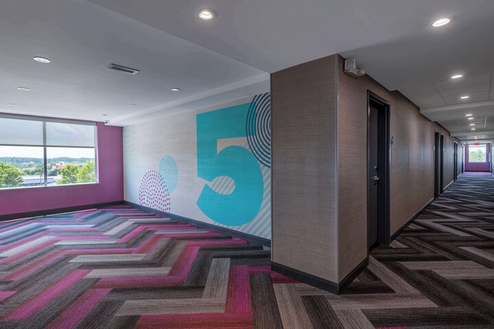 Hotel Interior 11 of 31