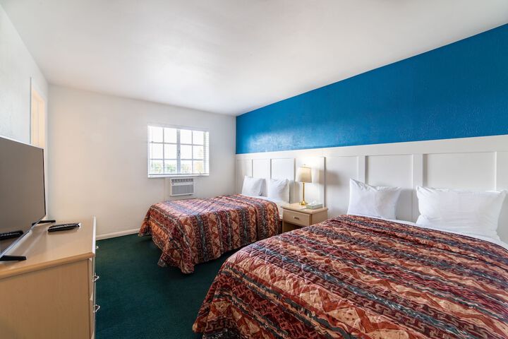 Room 61 of 75