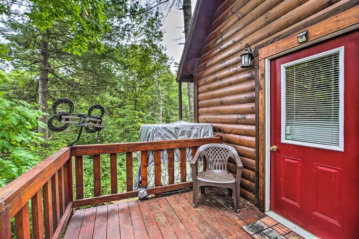 Off-the-grid Cabin Living in Red River Gorge!