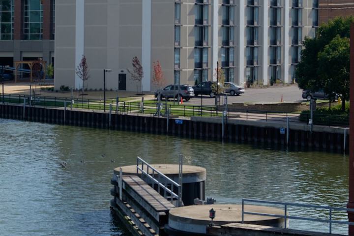 Hampton Inn Green Bay Downtown