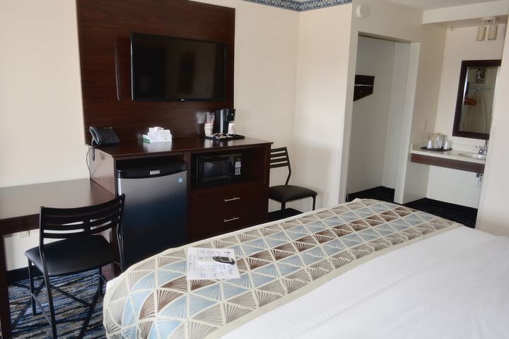 Room 18 of 19