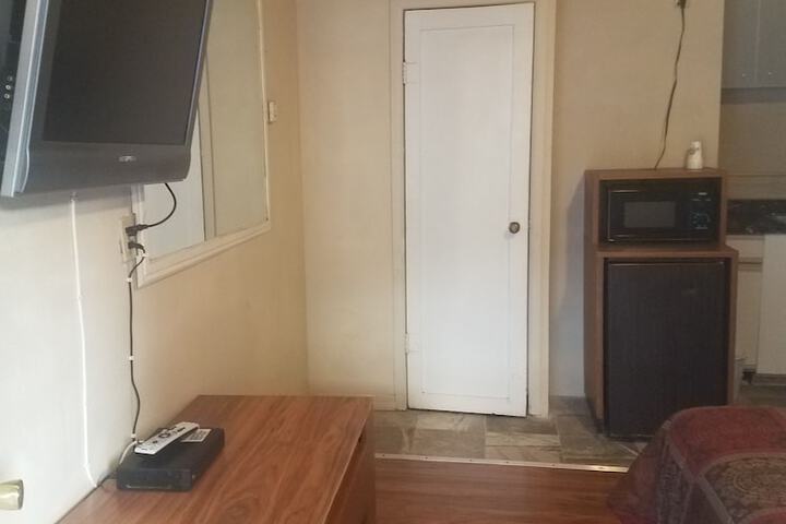 Room 11 of 41