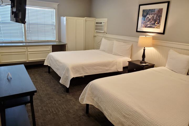 Room 9 of 22
