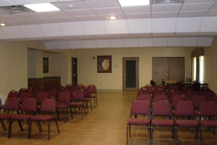 Holiday Inn Express Hotel & Suites Mission-McAllen Area by IHG