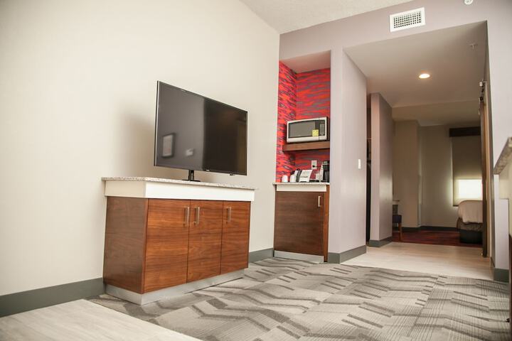 Room 51 of 64
