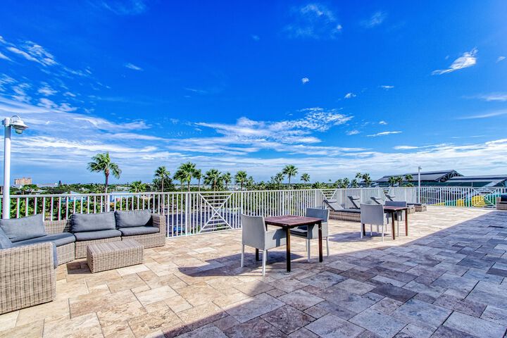 Harbourside Resort a New Hotel Collection Property