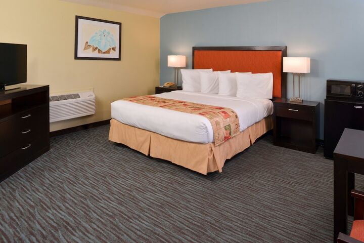 Room 21 of 49