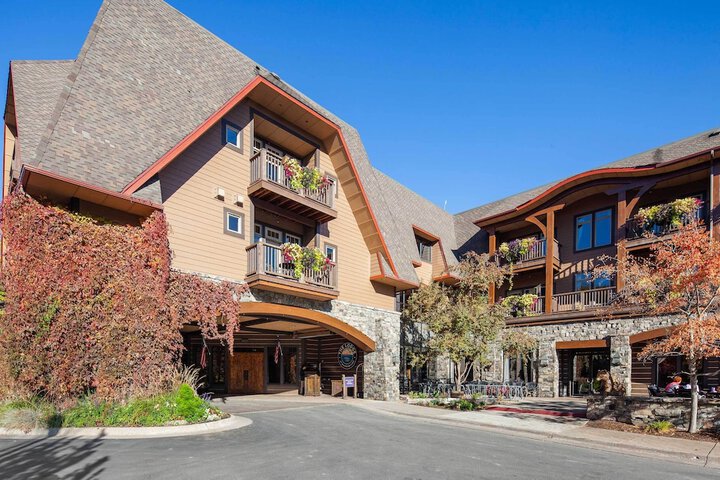 Lodge at Whitefish Lake
