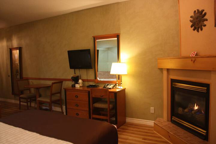 Room 52 of 125
