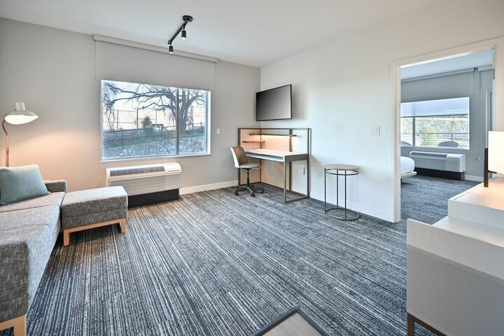 TownePlace Suites by Marriott Dallas Rockwall