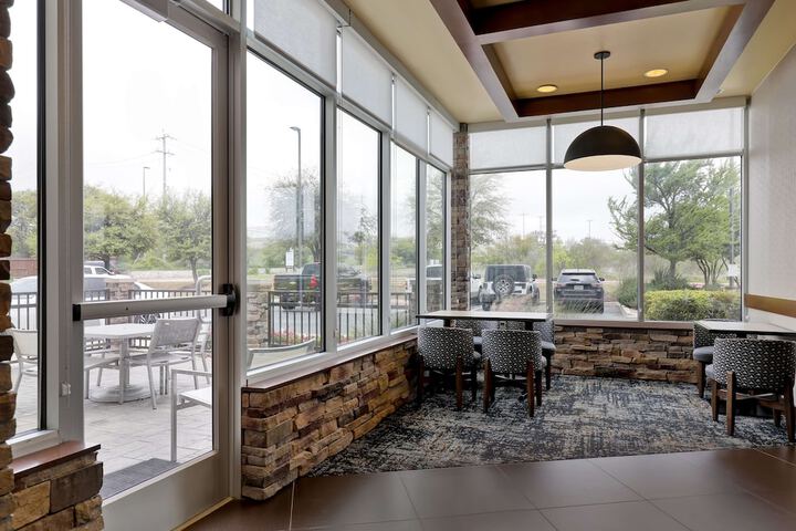 Hyatt Place San Antonio–North / Stone Oak