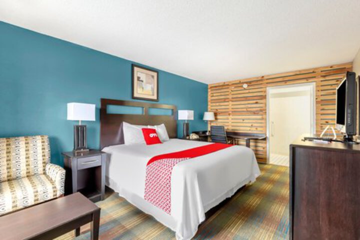 Room 121 of 140