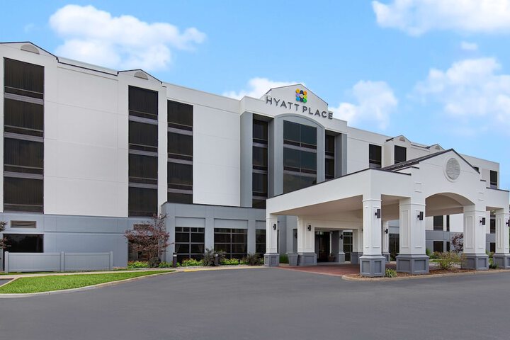 Hotel 2 of 53