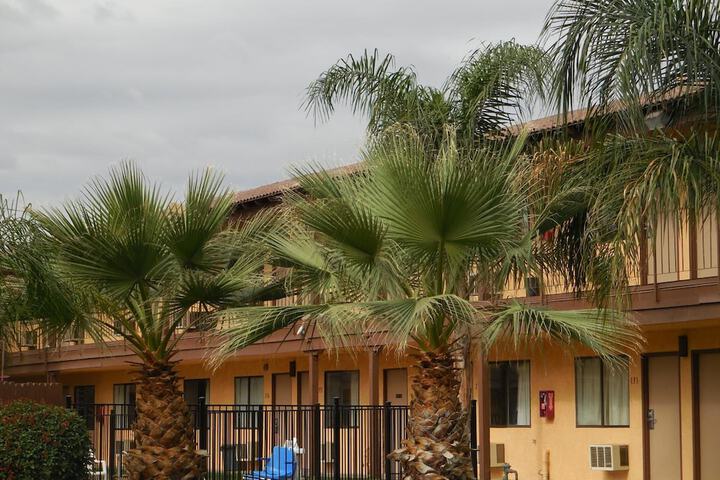 Hotel 7 of 40
