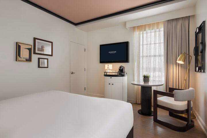 Room 29 of 71