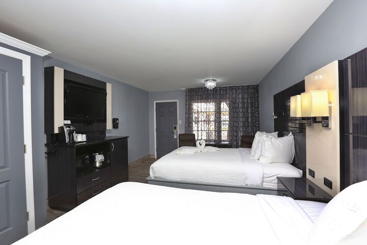 Room 21 of 41