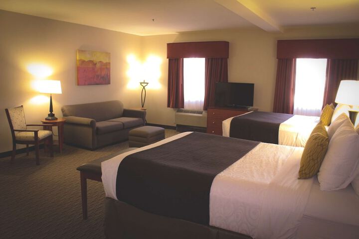 Room 10 of 25
