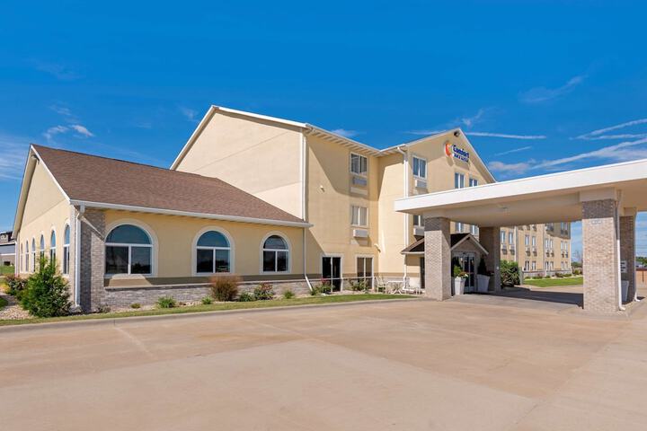 Hotel 2 of 38