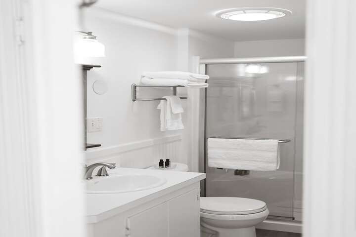 Admirals Quarters Inn