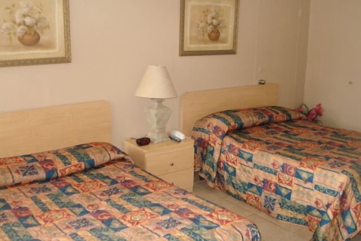 Knights Inn Hallandale