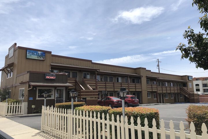 Pacific Inn