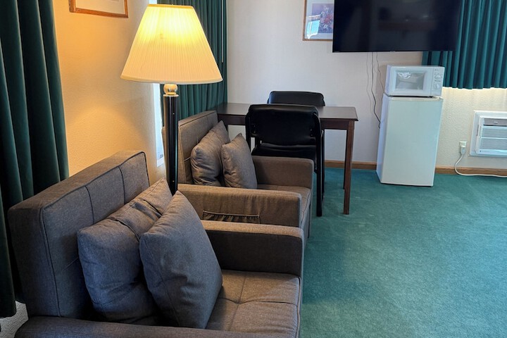 Room 16 of 23