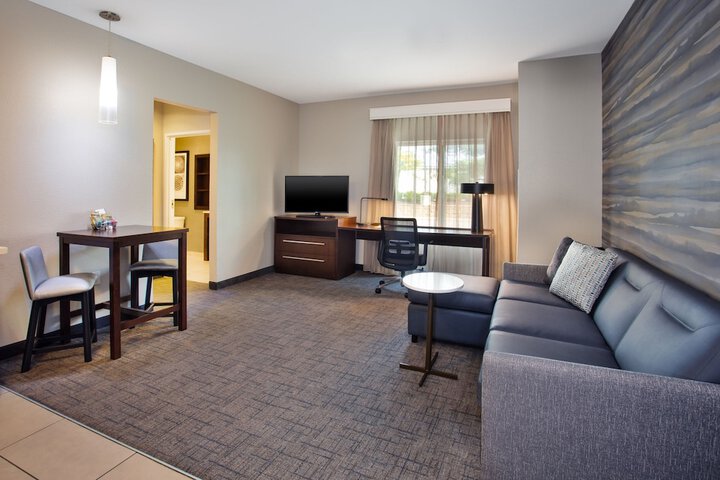 Room 33 of 44