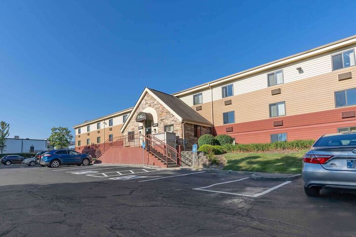 Hotel 3 of 29