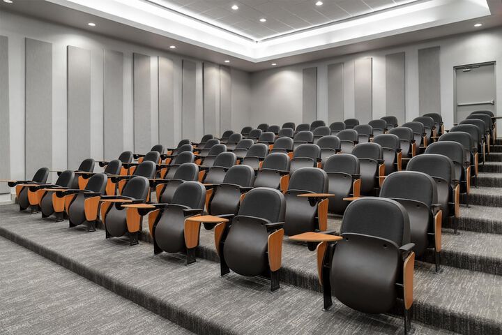 DoubleTree by Hilton Springfield