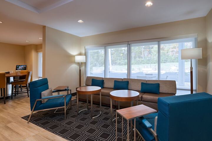 Hotel Interior 10 of 25