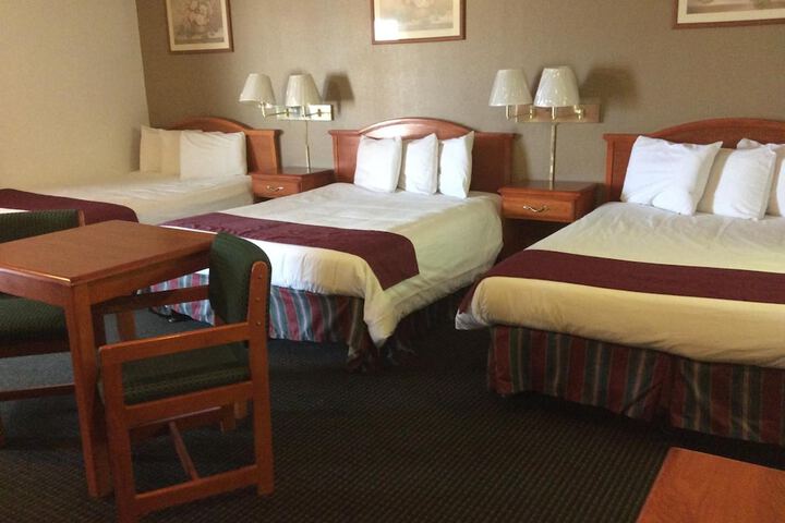 Room 12 of 47