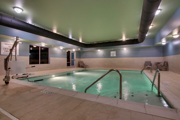 Pool 4 of 31