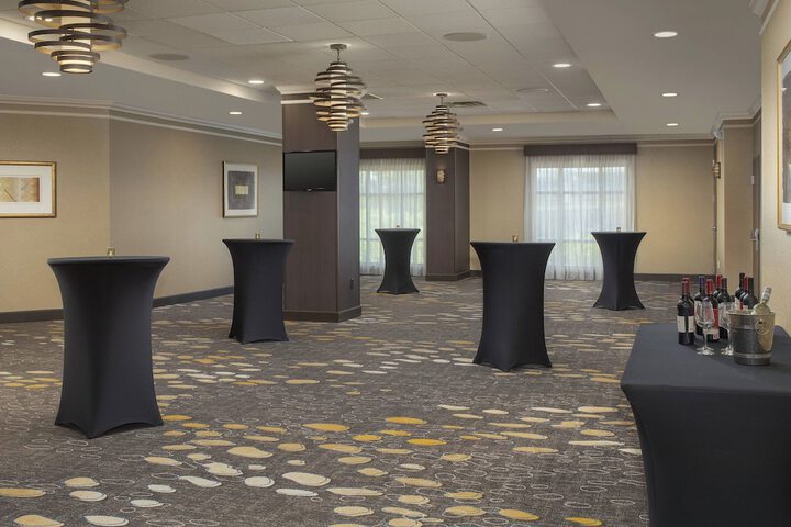 Courtyard by Marriott Tacoma Downtown