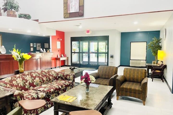 Grand Vista Hotel and Suites
