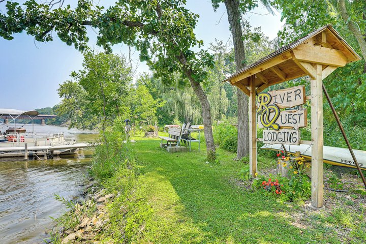 On-site Trails: Rock River Retreat in Jefferson!