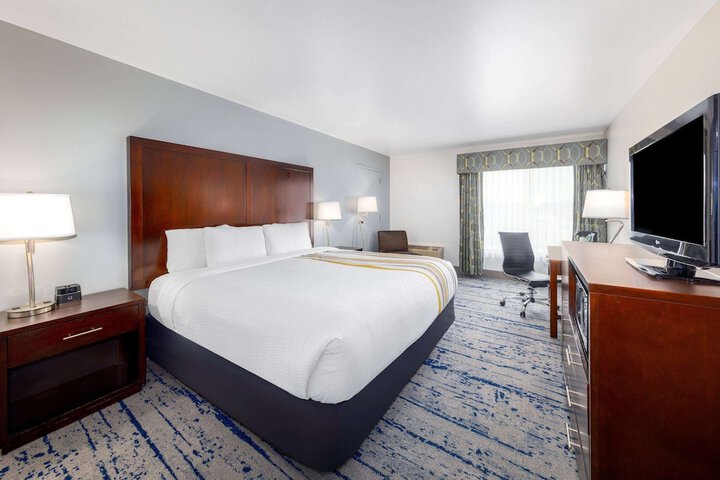 Room 42 of 81