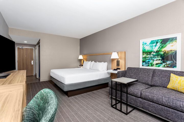 Hampton Inn & Suites Port St. Lucie West