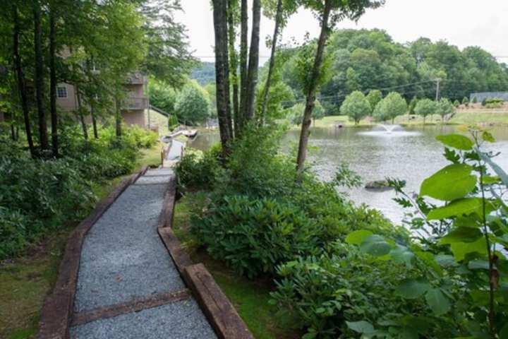 Bluegreen Vacations Blue Ridge Village an Ascend Collection Resort