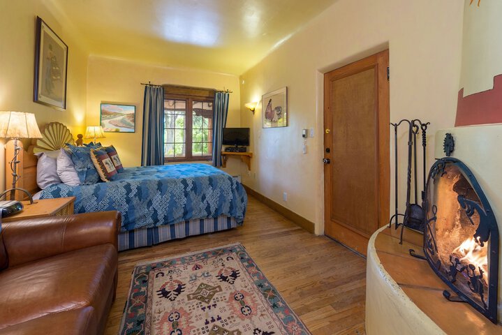 Room 34 of 125