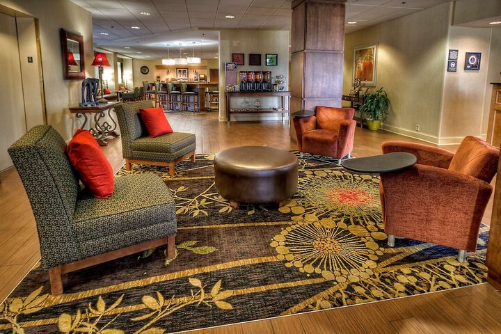 Hotel Interior 7 of 34