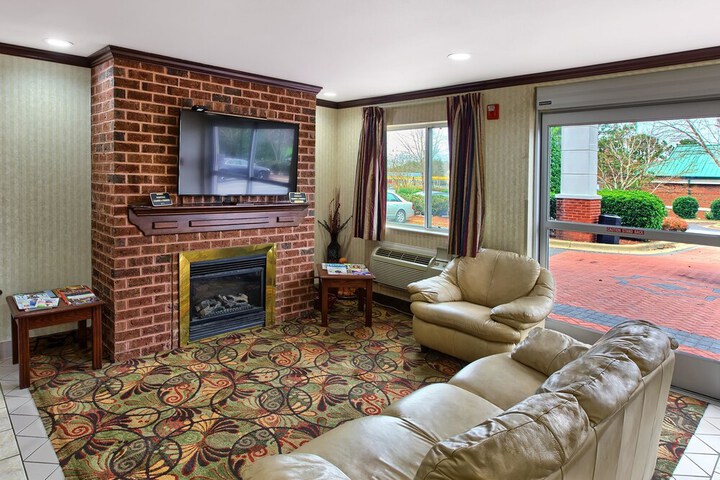Country Hearth Inn Knightdale Raleigh