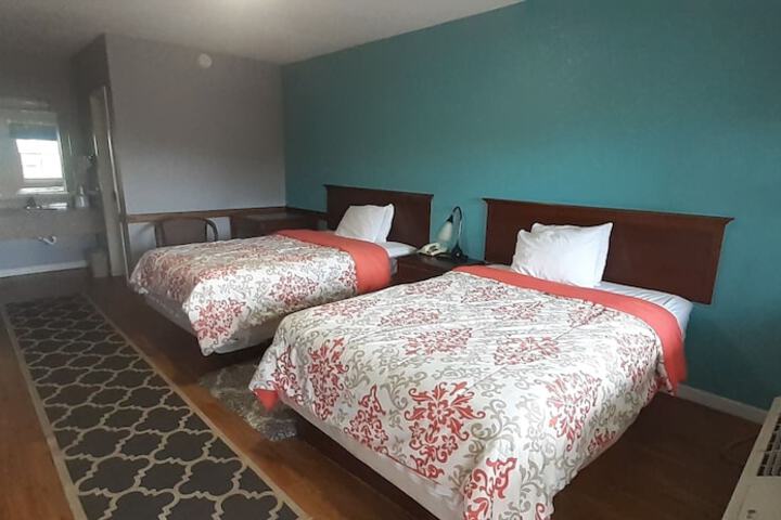 Room 14 of 16
