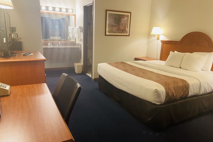 Americas Best Value Inn Sandpoint