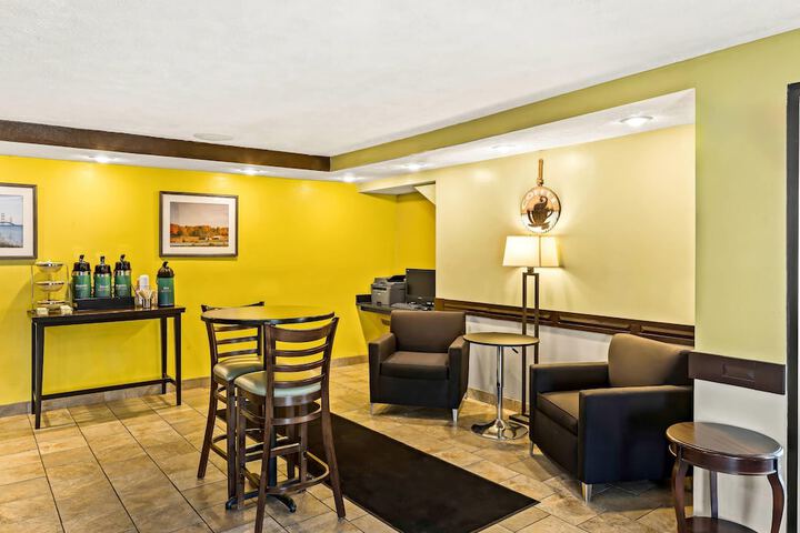 Quality Inn Traverse City