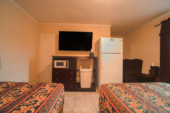 Room 16 of 50