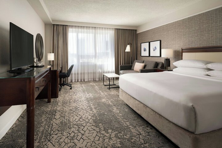 Sheraton Cavalier Saskatoon Hotel